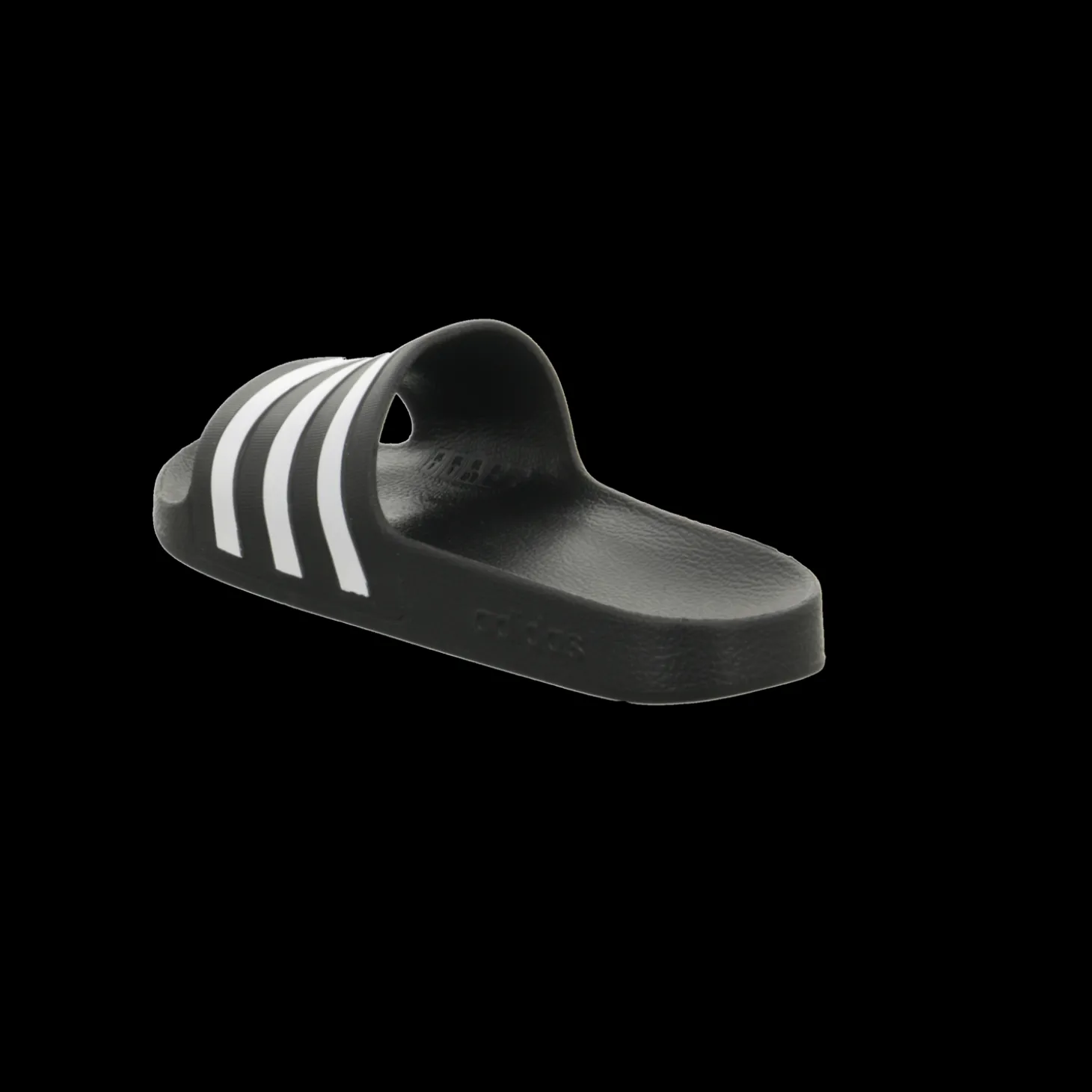 ADILETTE AQUA