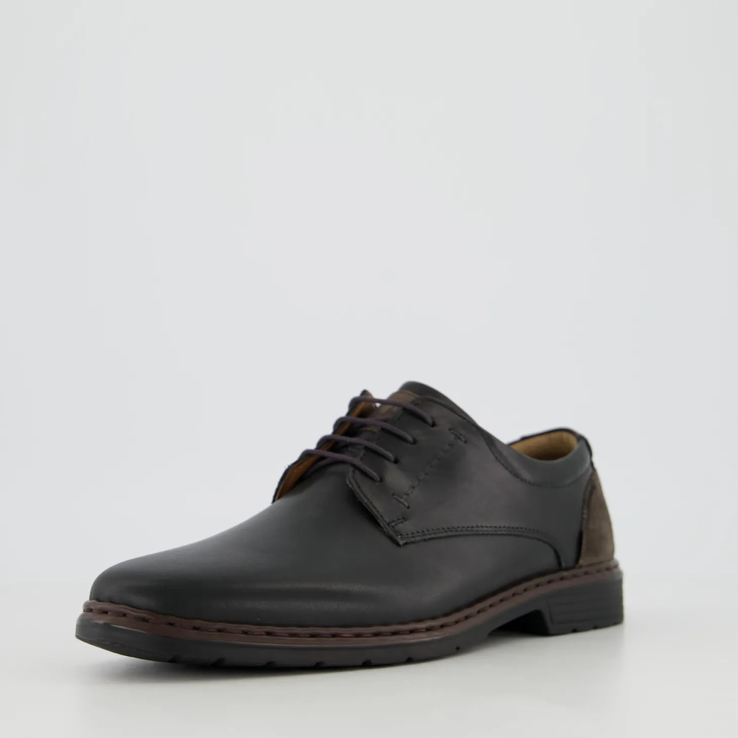 ALASTAIR 01