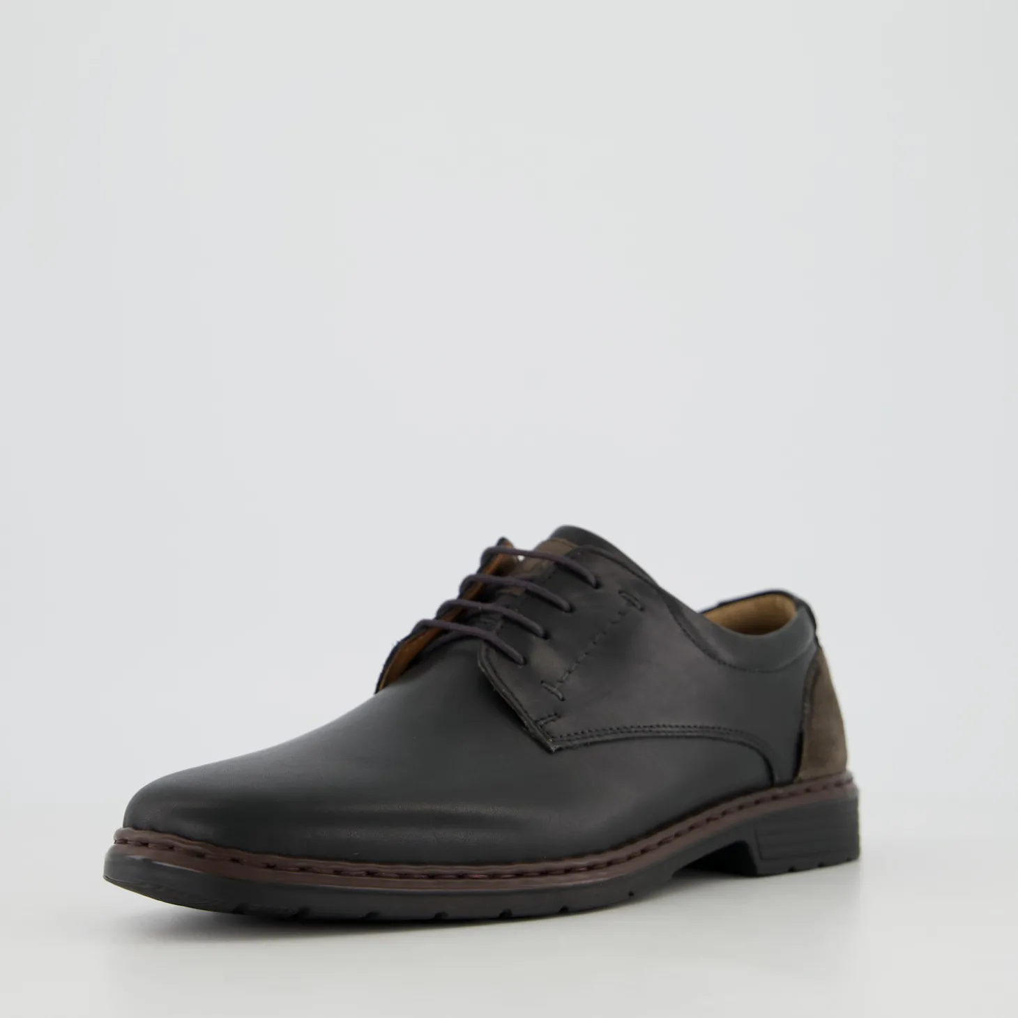 ALASTAIR 01