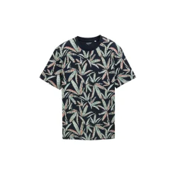 Allover printed t-shirt