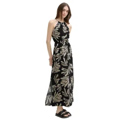 American neckline maxi dress