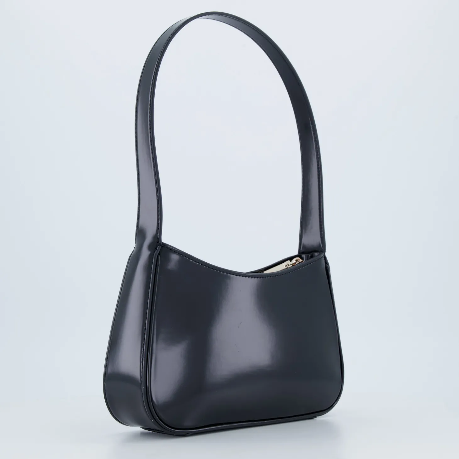 ARNELA TOP ZIP SHOULDER BAG