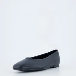 Ballerinas