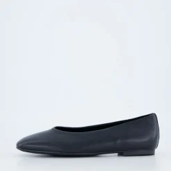 Ballerinas