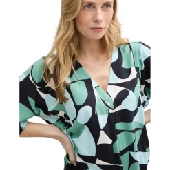 Blouse printed V-neck