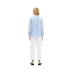 Blouse with slub structure