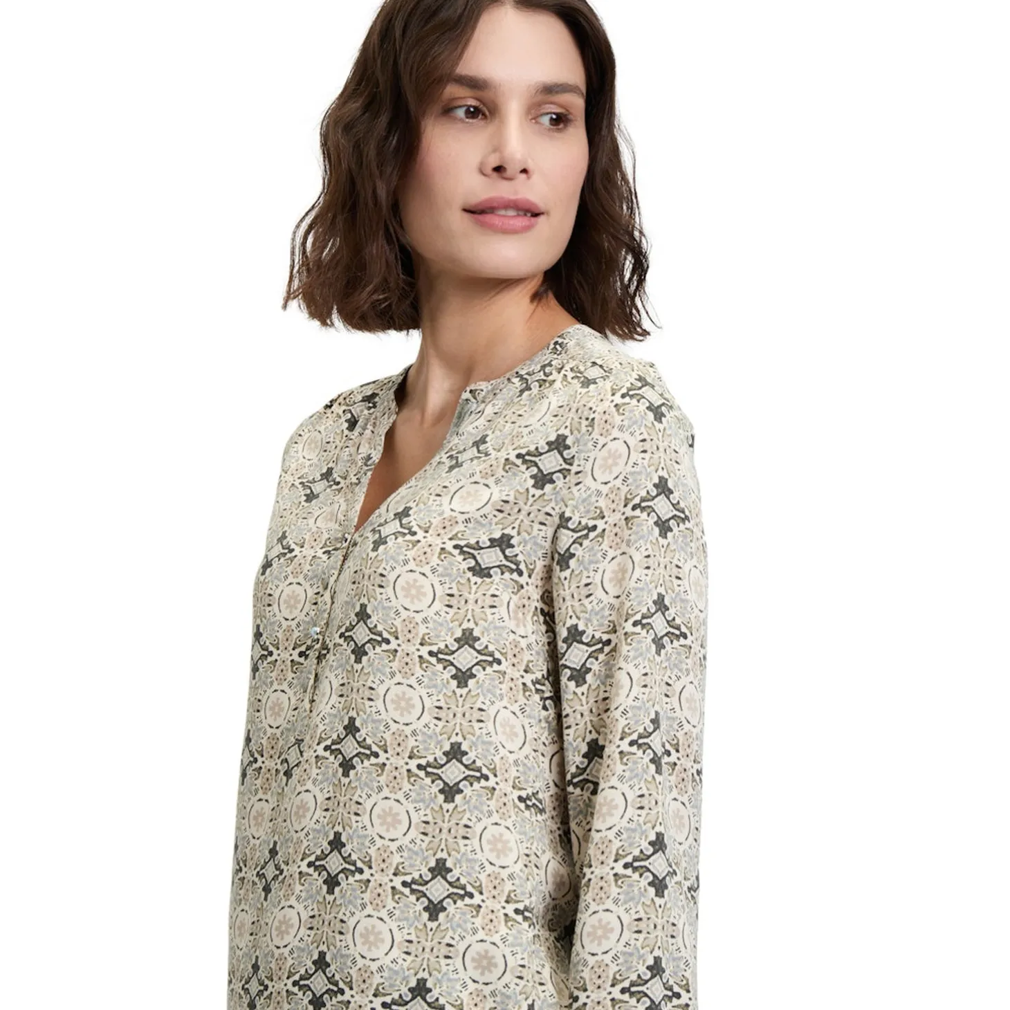 Bluse Kurz 1/1 Arm