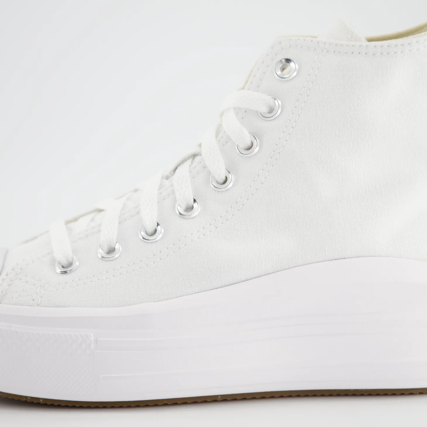 CHUCK TAYLOR ALL STAR MOVE HI