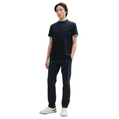 Detailed printed stand-up polo