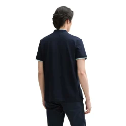 Detailed printed stand-up polo