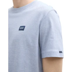Fine striped t-shirt