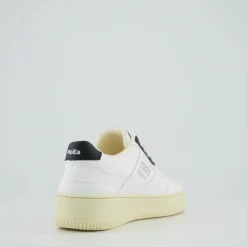 GEN1- Corn Retro White & Black