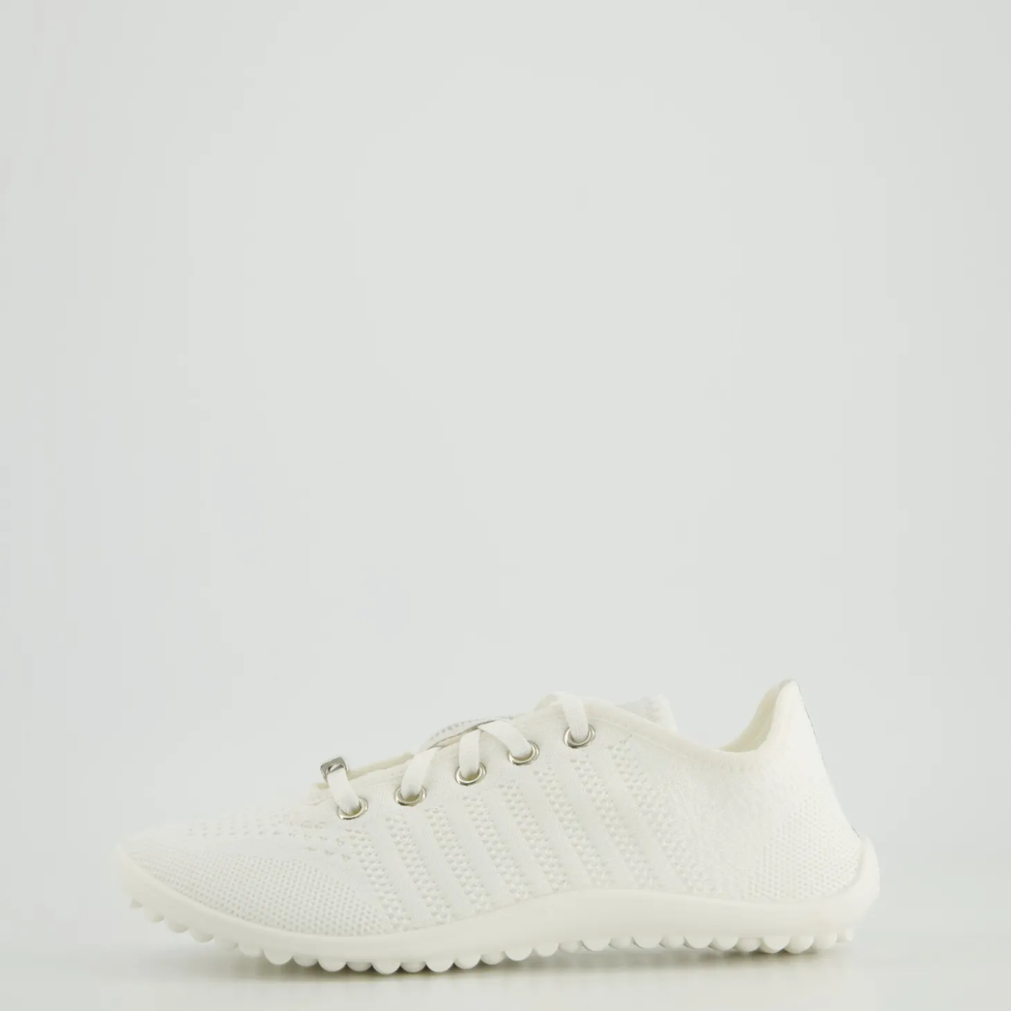 Go:White