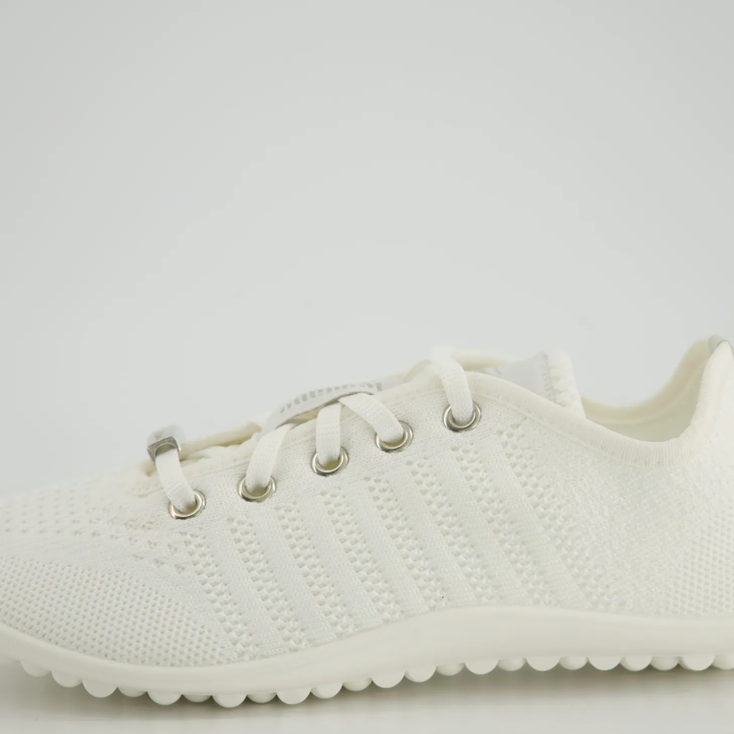 Go:White