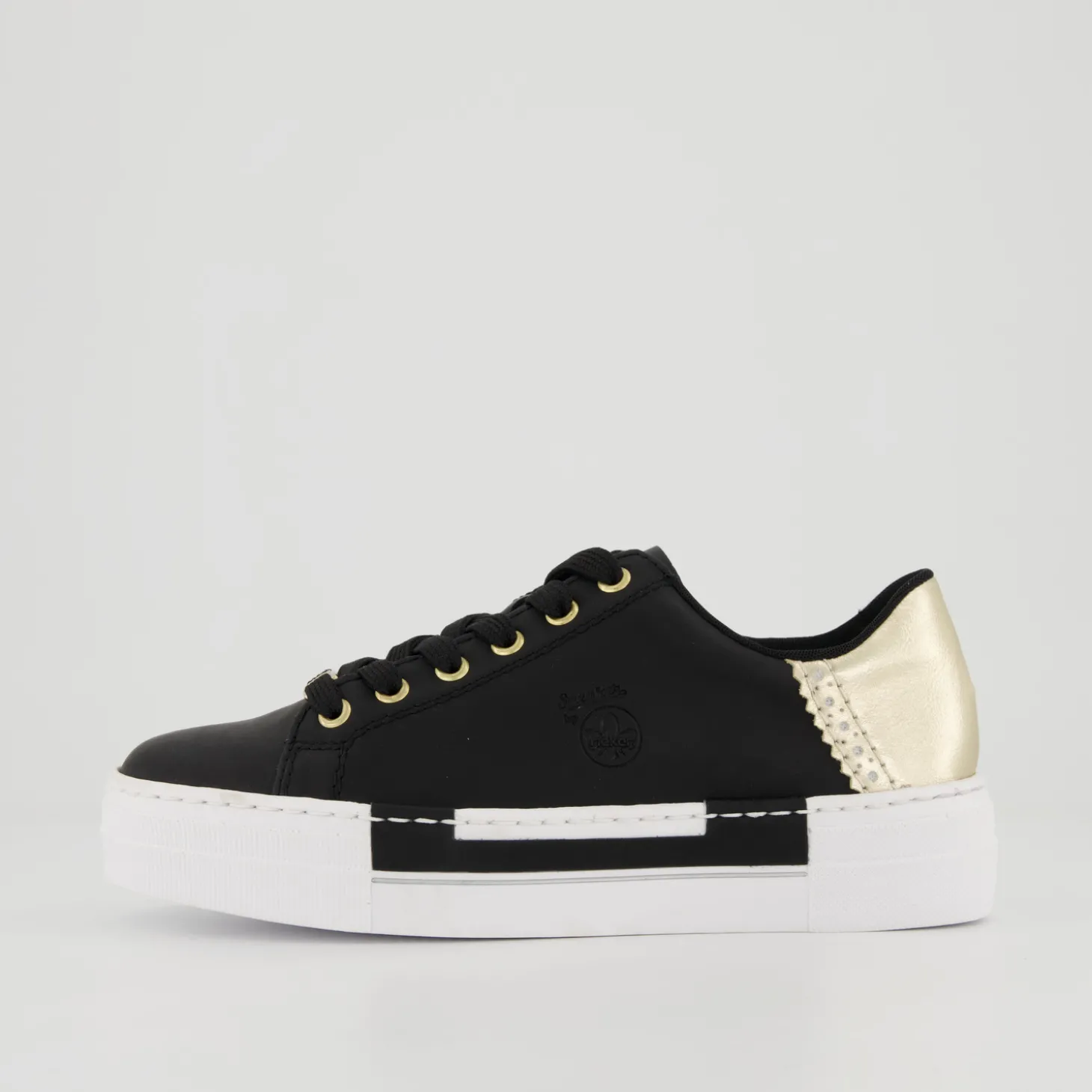 Halbschuhe