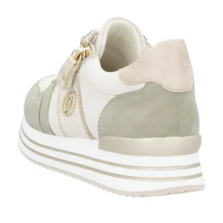 Halbschuhe