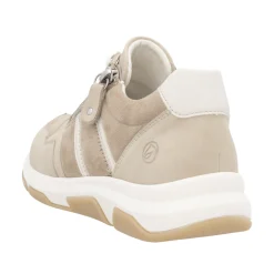 Halbschuhe