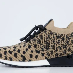Halbschuhe