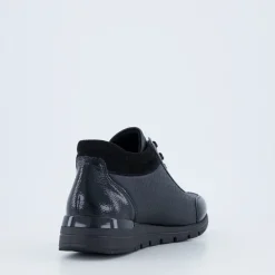 Halbschuhe