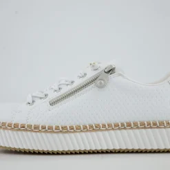 Halbschuhe