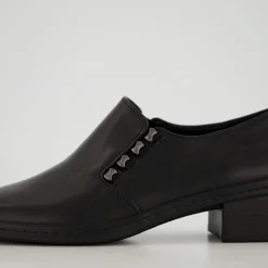 Halbschuhe