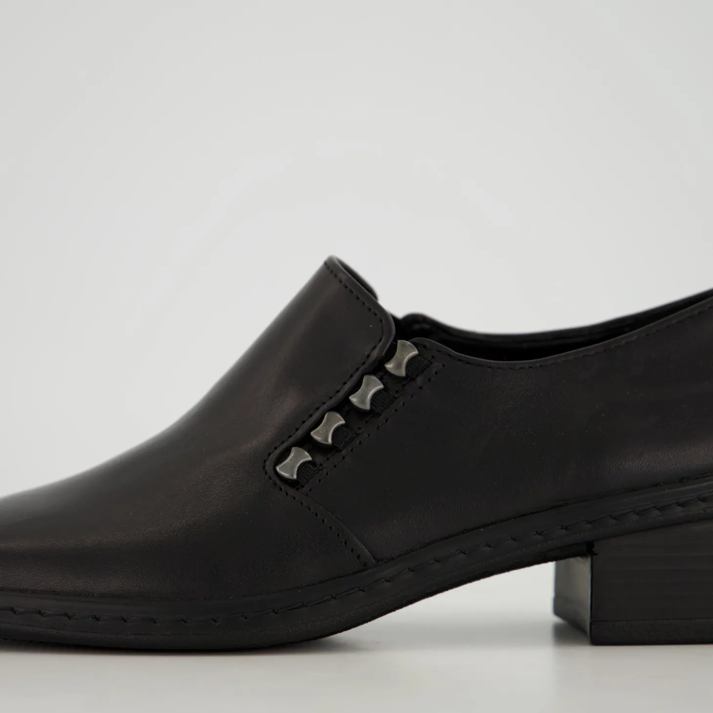 Halbschuhe