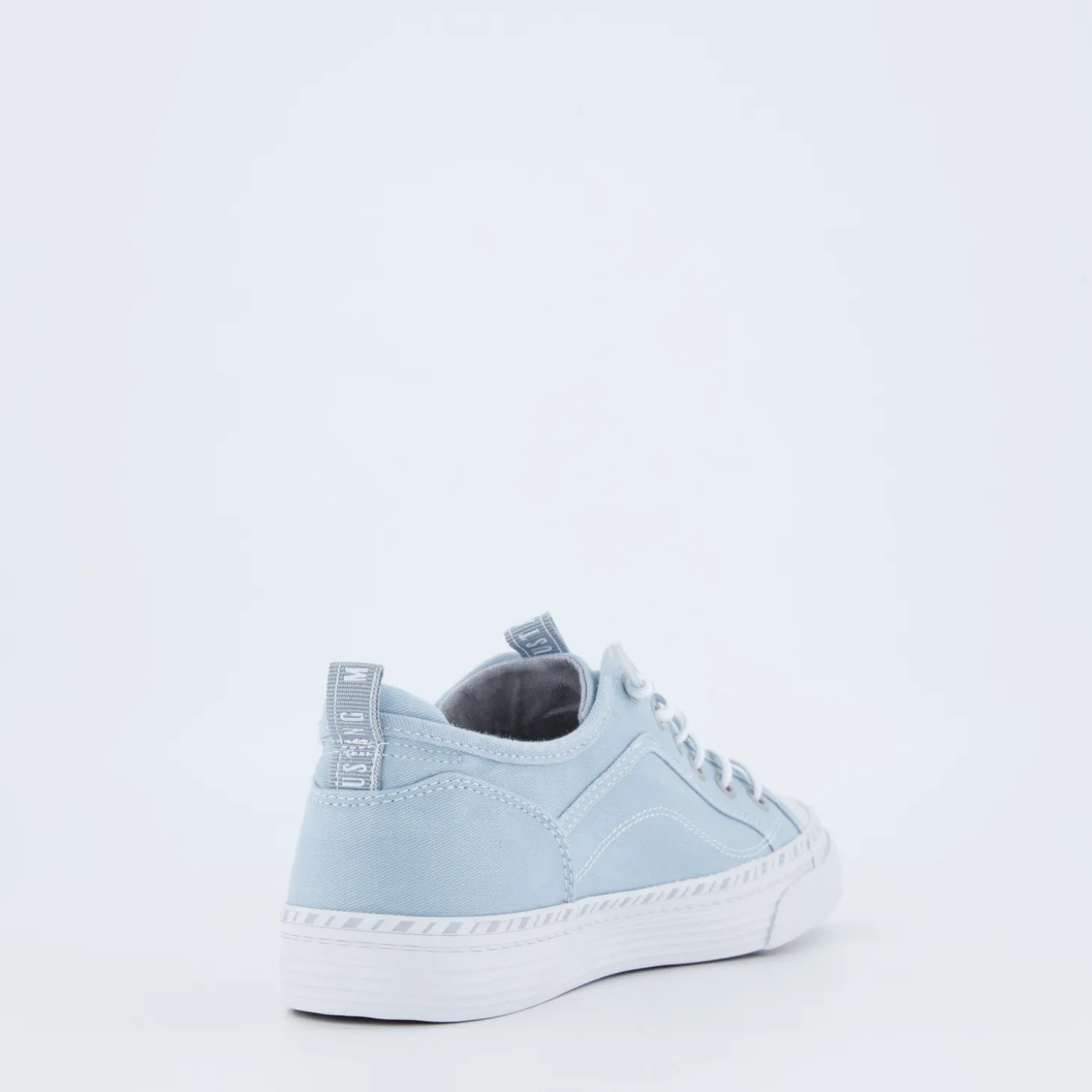 Halbschuhe