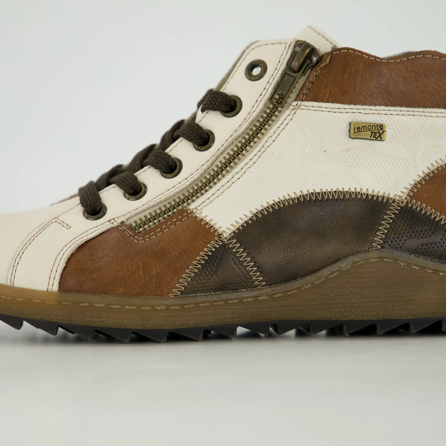 Halbschuhe