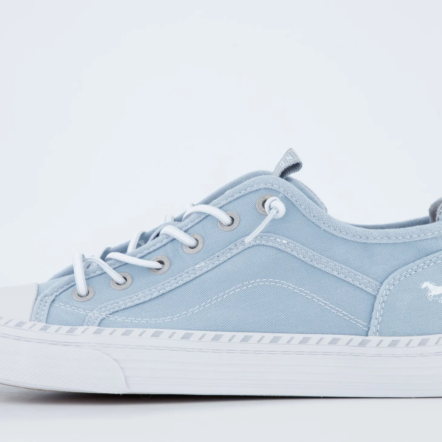 Halbschuhe
