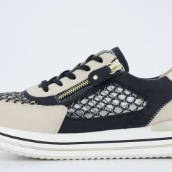 Halbschuhe