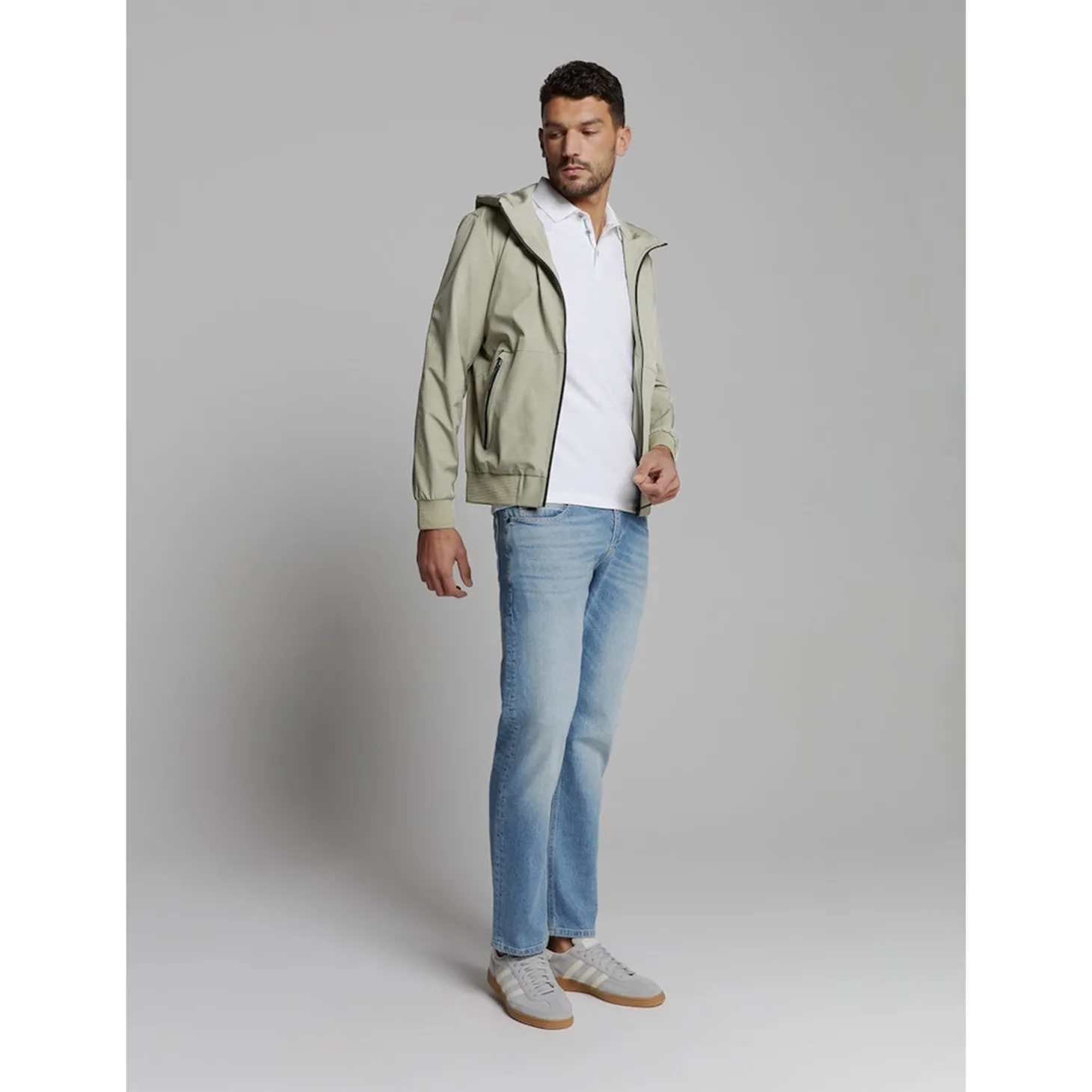 Jacket Short Fit Hooded