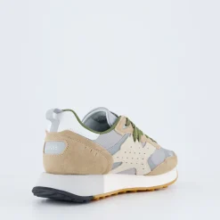 Jaki outdoor