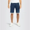 Jogn Bermuda