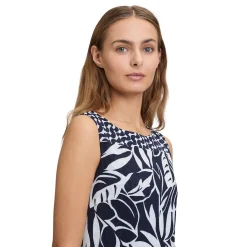 Kleid Kurz ohne Arm