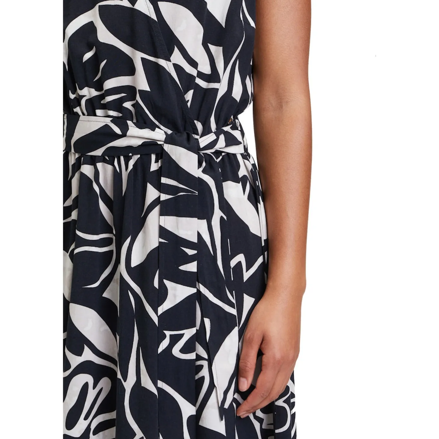 Kleid Lang 1/2 Arm