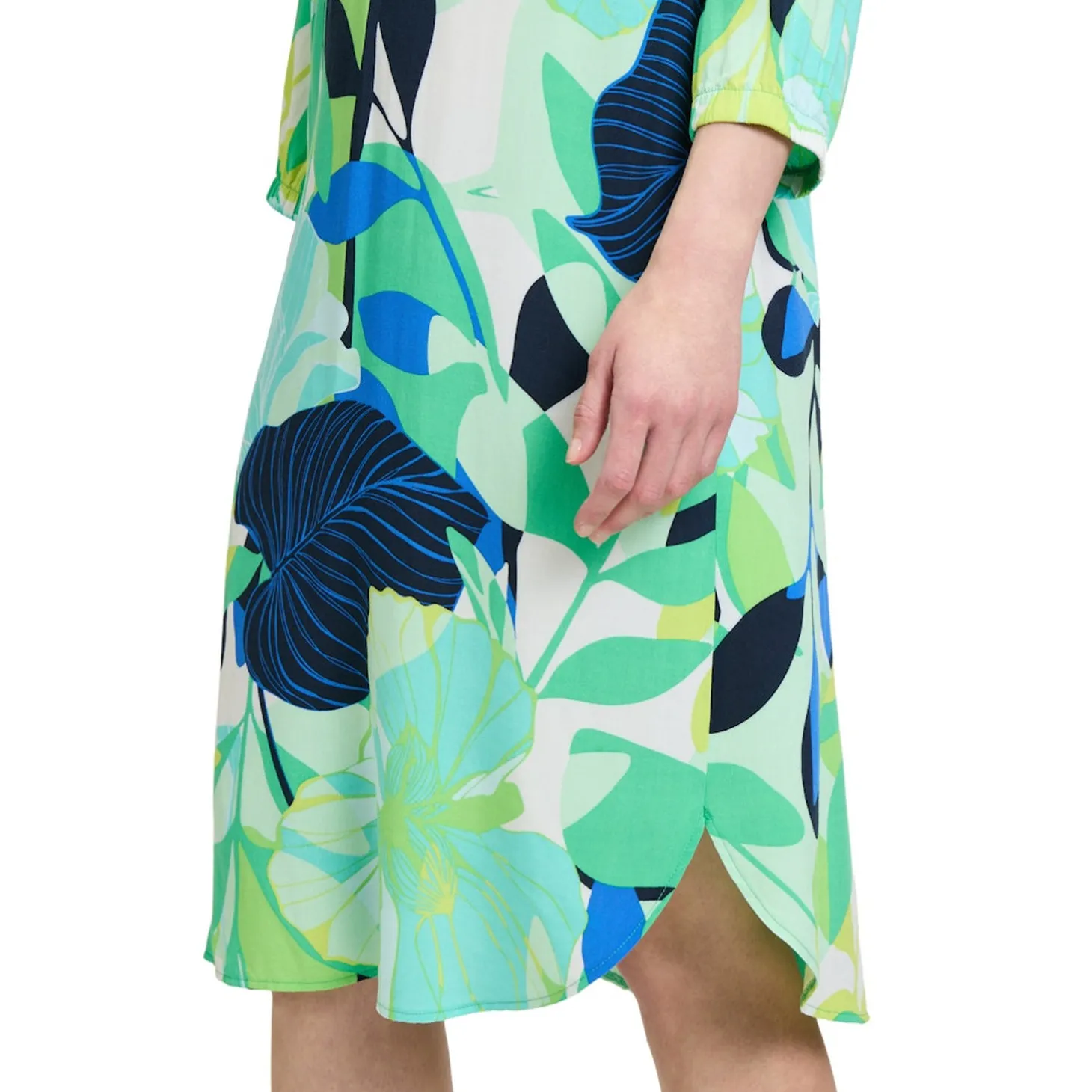 Kleid Lang 3/4 Arm