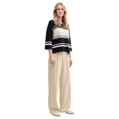 Knit colored stripe pullover