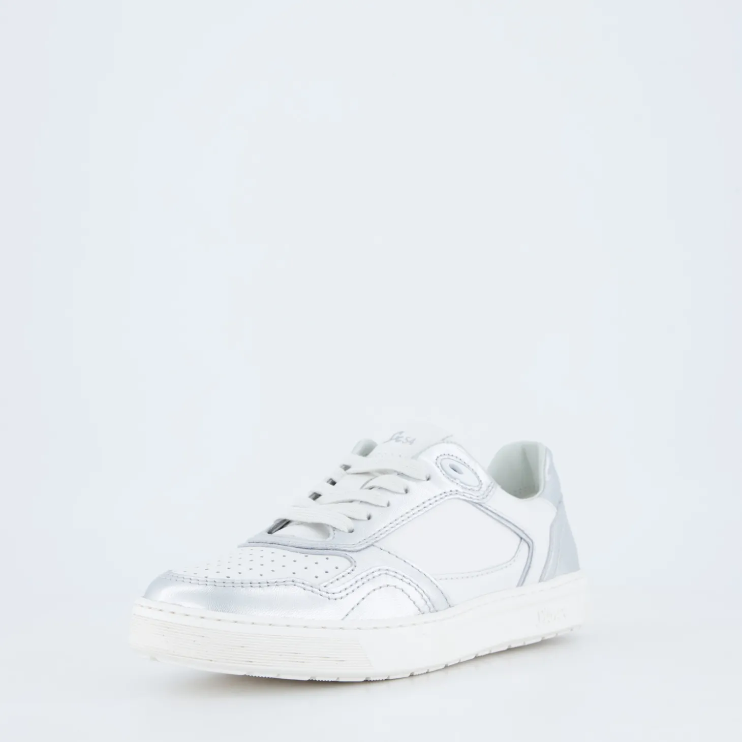 Maites Sneaker 001
