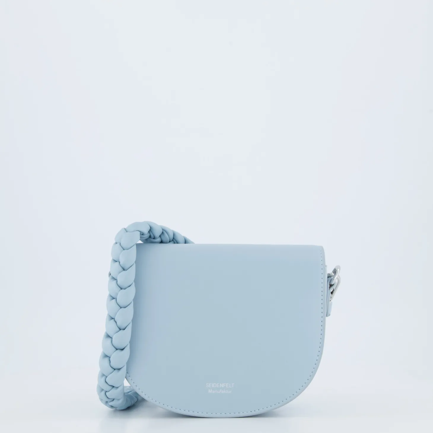 Melbu Saddle