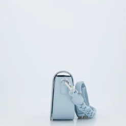 Melbu Saddle