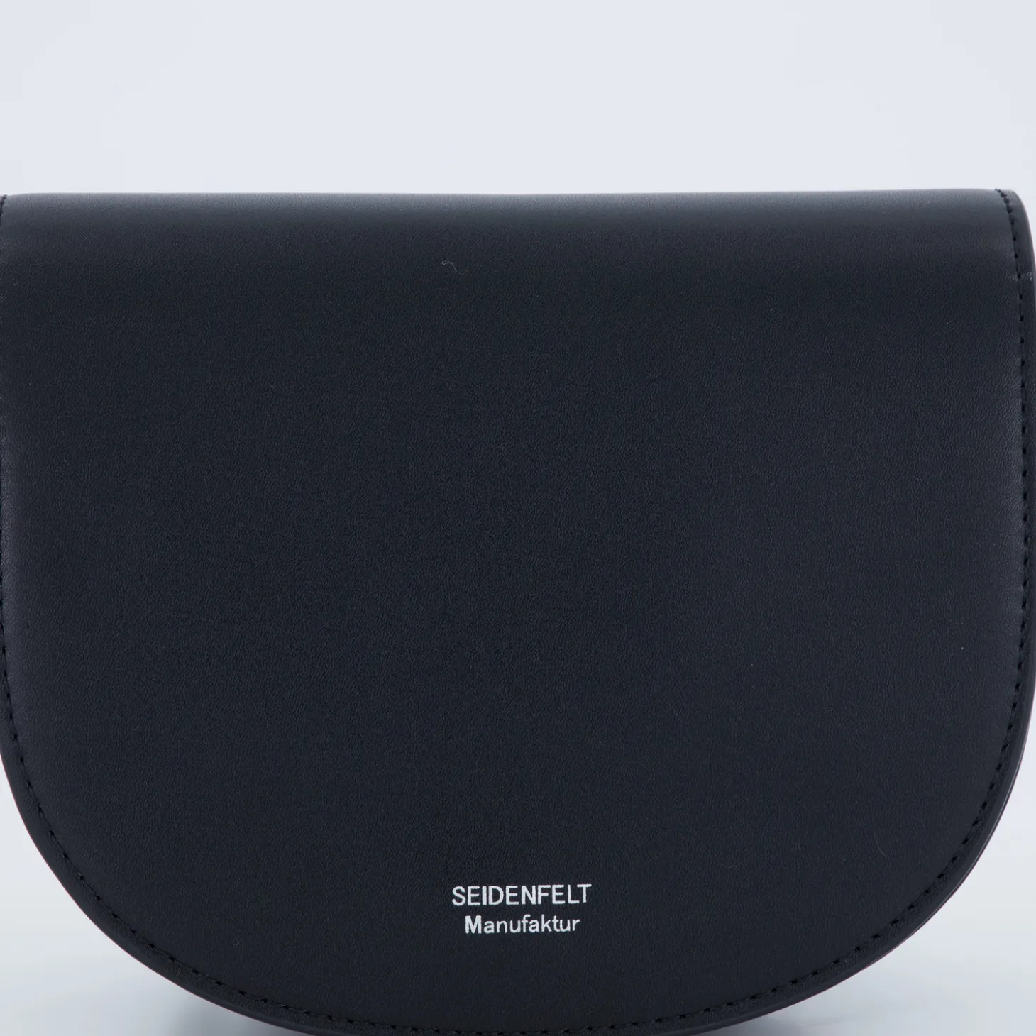 Melbu Saddle
