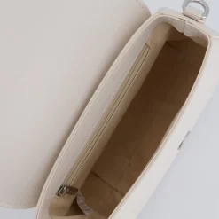 Melbu Saddle