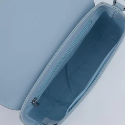 Melbu Saddle
