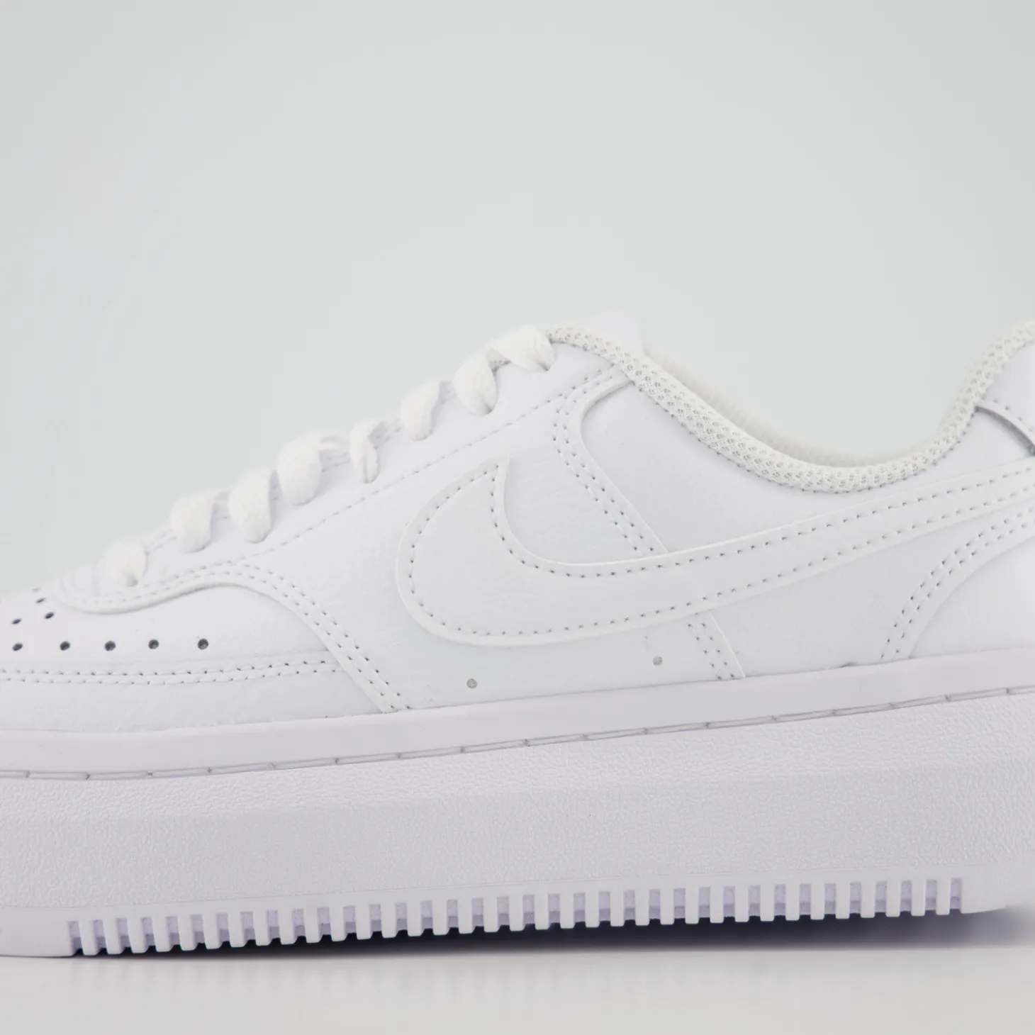 NIKE COURT VISION ALTA LEATHE