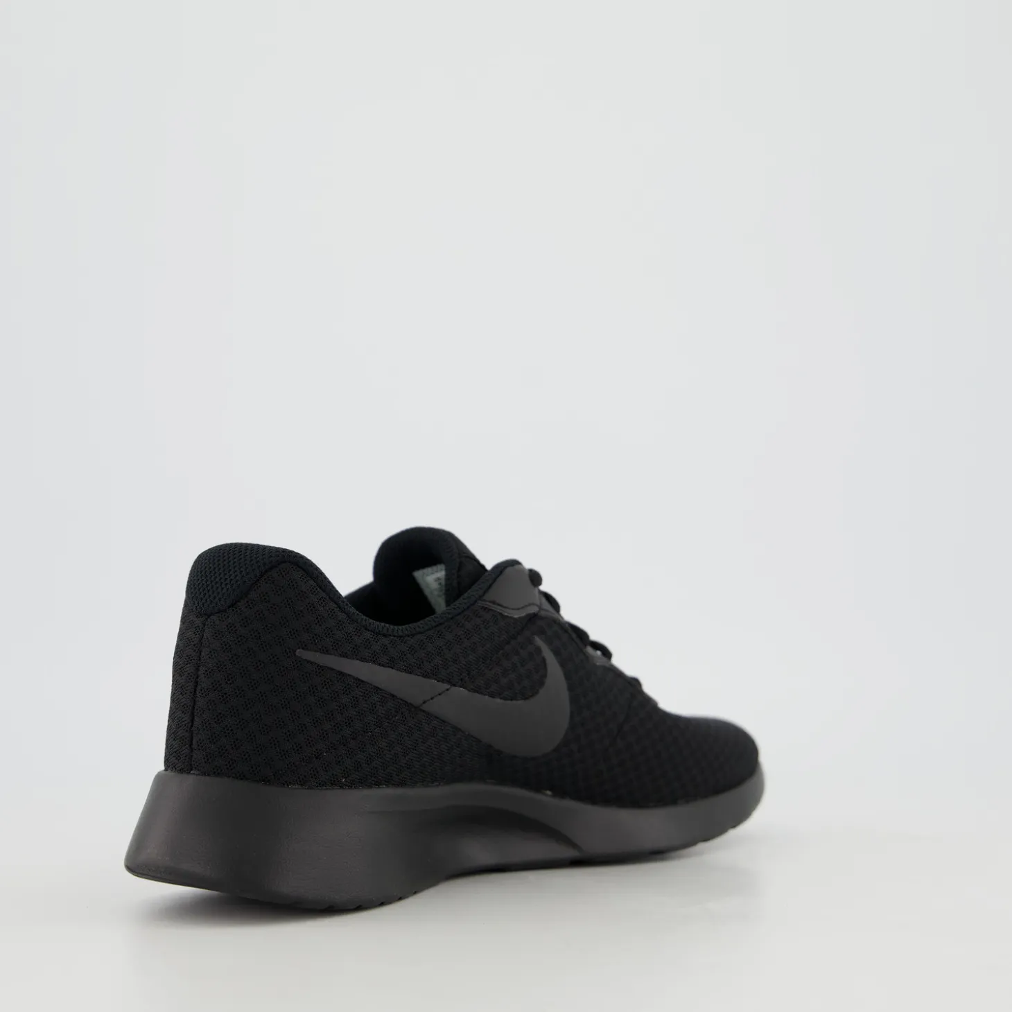 NIKE TANJUN MEN-S SHOES