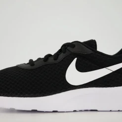 NIKE TANJUN MEN-S SHOES