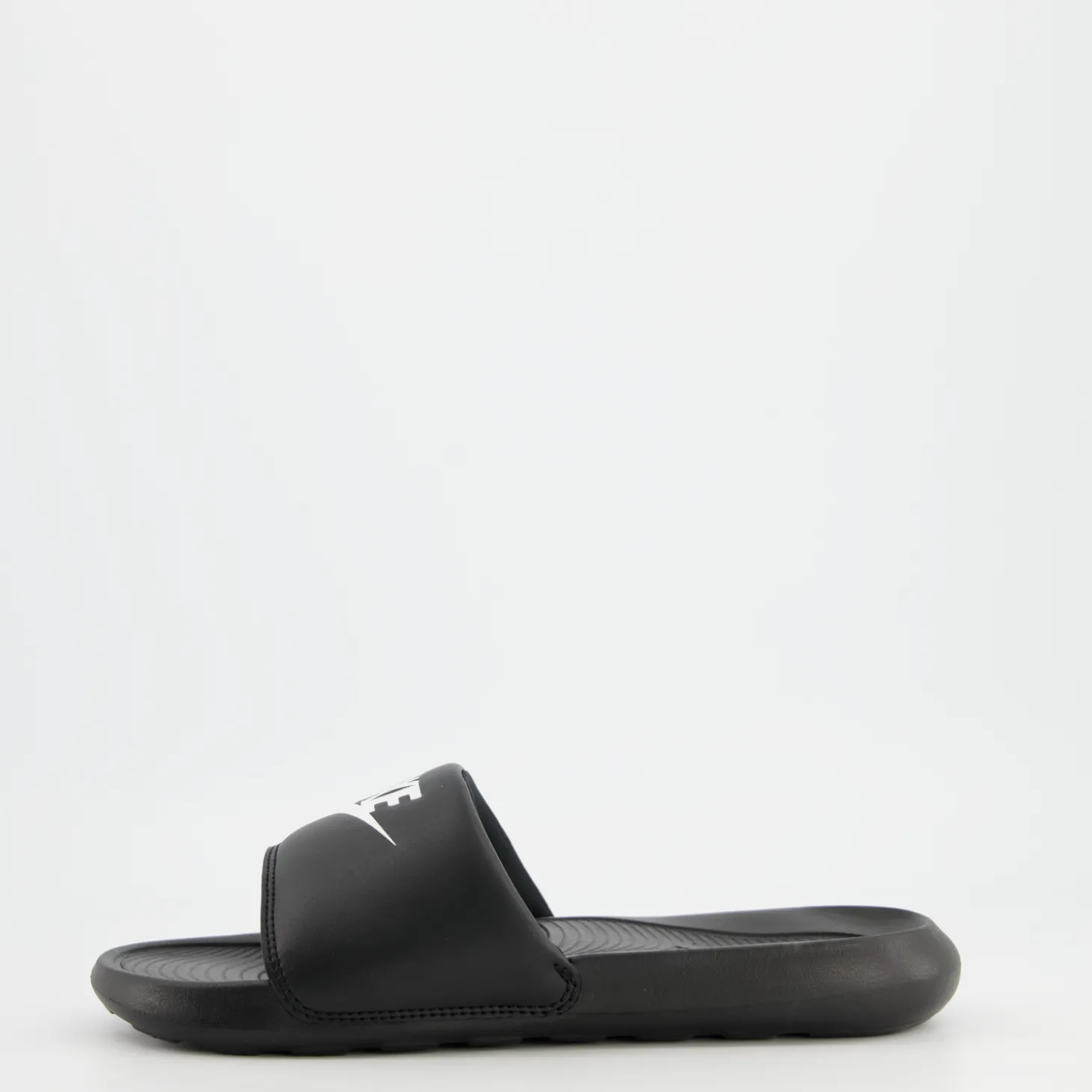 NIKE VICTORI ONE MEN-S SLIDE