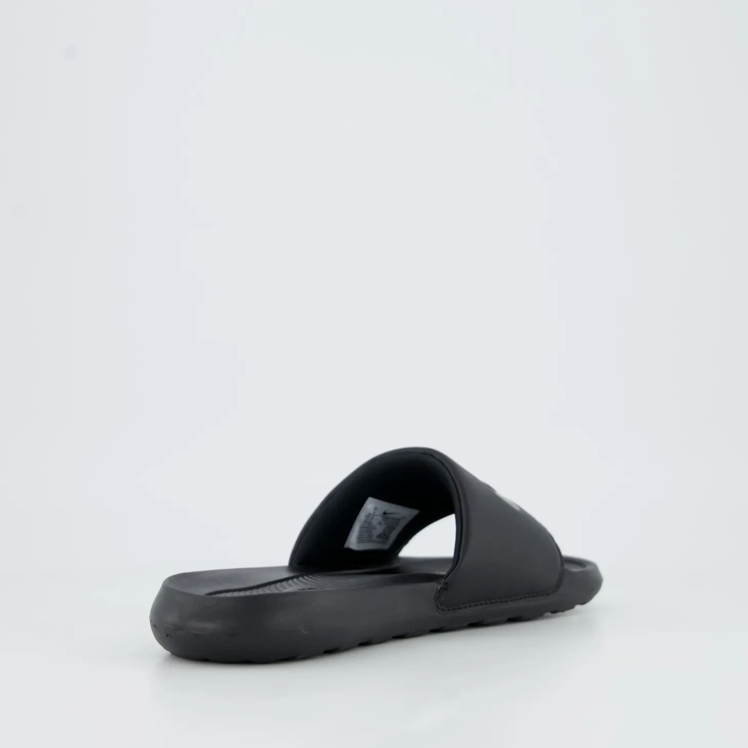 NIKE VICTORI ONE SLIDE