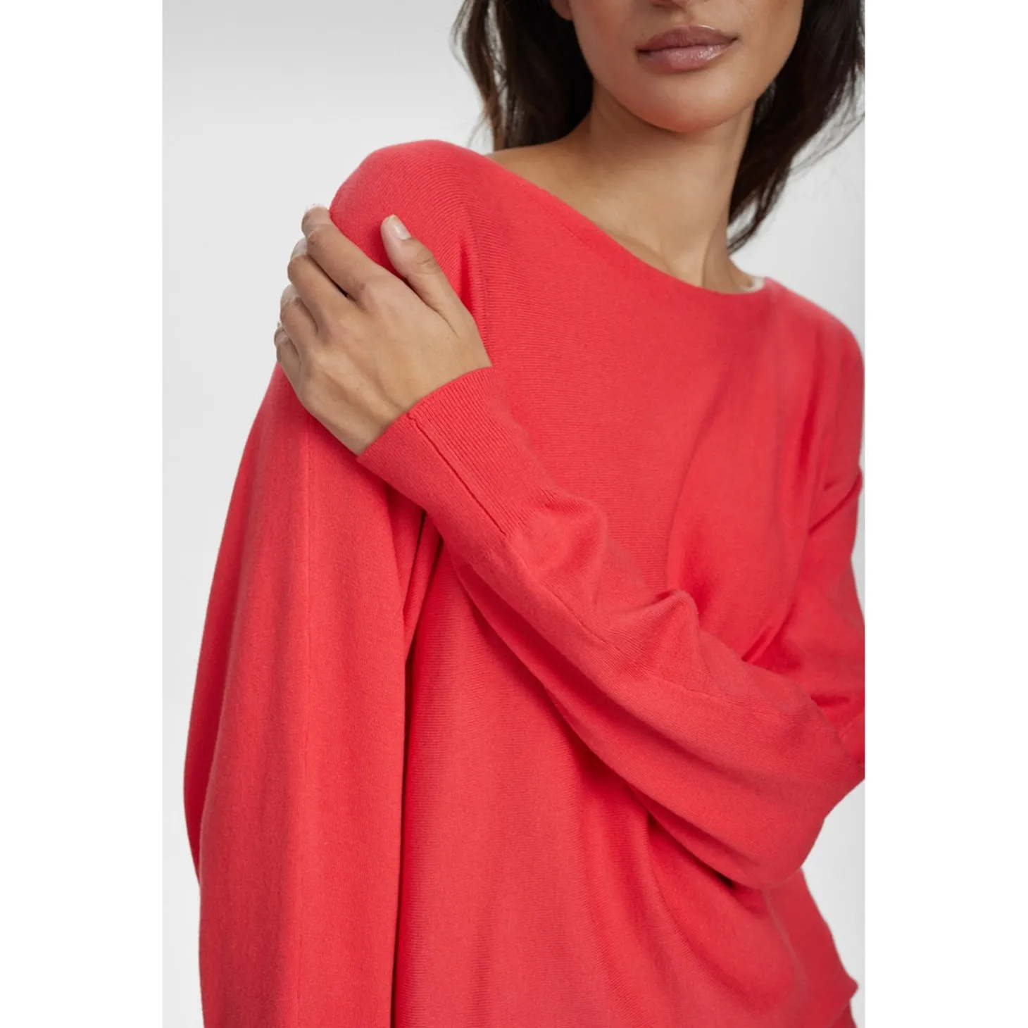 NUDAYA PULLOVER