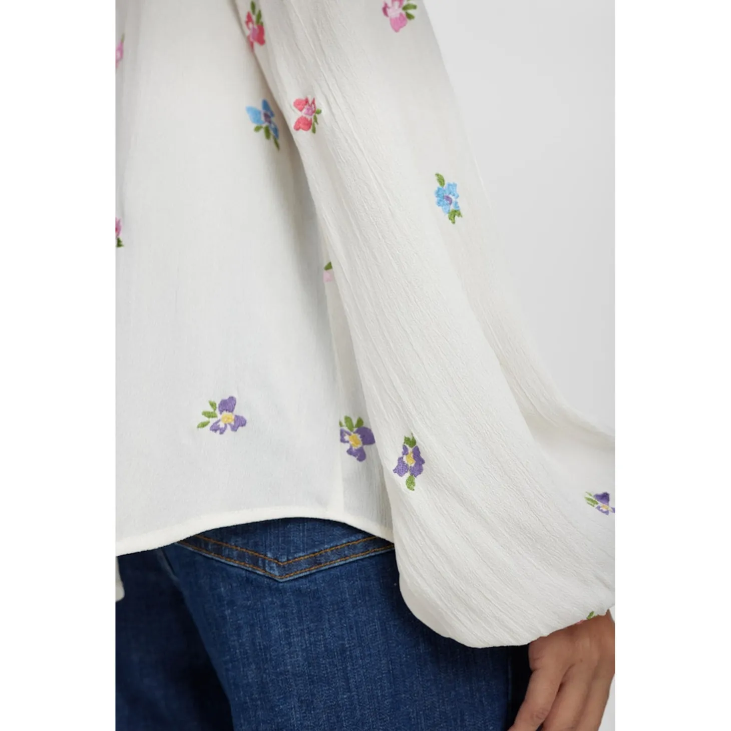 NUERIKA SHIRT